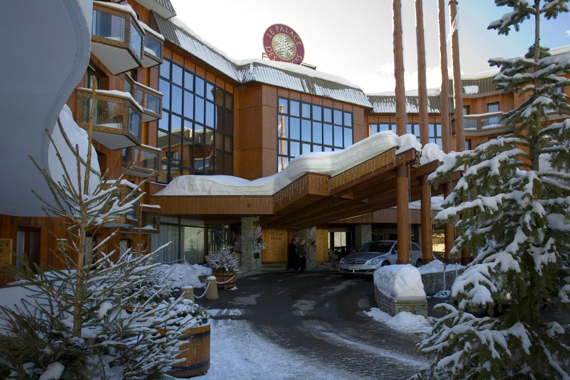 Hotel Le Palace Des Neiges Courchevel Exterior photo